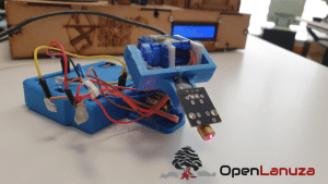 Juguete para gatos construido con Arduino en el MakerSpace